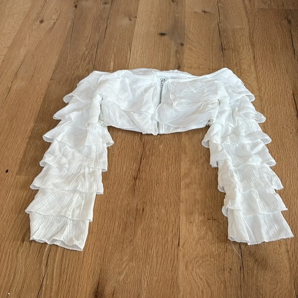 White Ruffle Crop Top - Picture 3 of 4